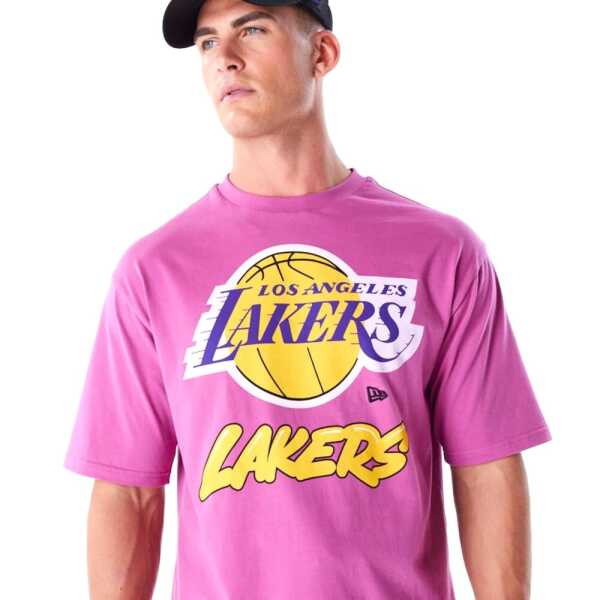 New Era Camiseta Oversized LA Lakers NBA Wordmark Morado - Image 3